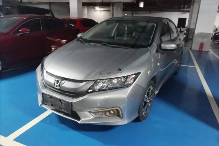 Honda City 2015 1.5L CVT Comfort Version usata Guazi used car, China used car export, Used car for sale, Used cars, Cheapest cars for sale