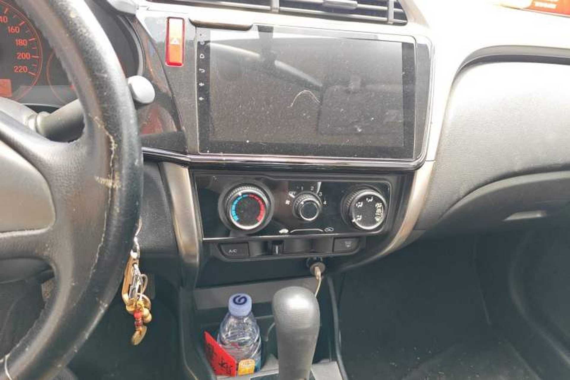 Used Honda City 2015 1.5L CVT Comfort Version Audio And AC Panel
