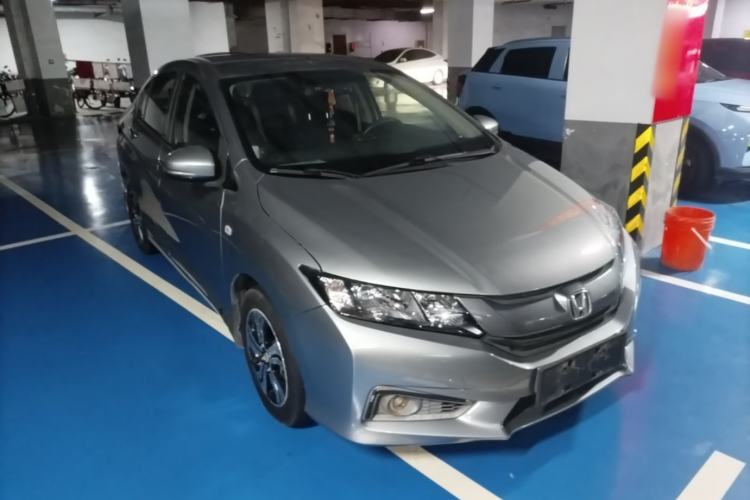 Used Honda City 2015 1.5L CVT Comfort Version Front Right 45 Deg