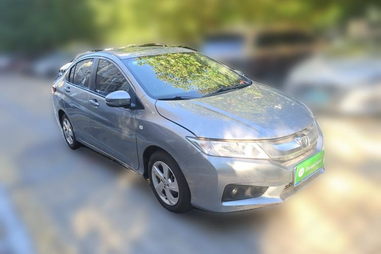 Used Honda City 2015 1.5L CVT Luxury Edition Front Right 45 Deg