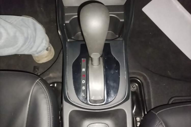 Used Honda City 2015 1.5L CVT Comfort Version Gear Lever