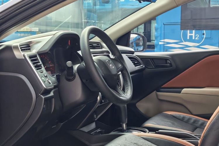 Used Honda City 2015 1.5L CVT Comfort Version Interior 11