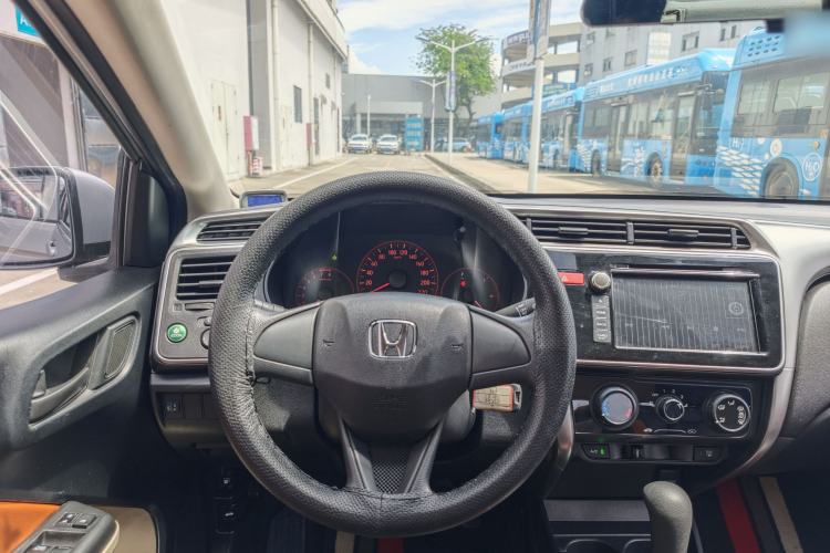 Used Honda City 2015 1.5L CVT Comfort Version Interior 15