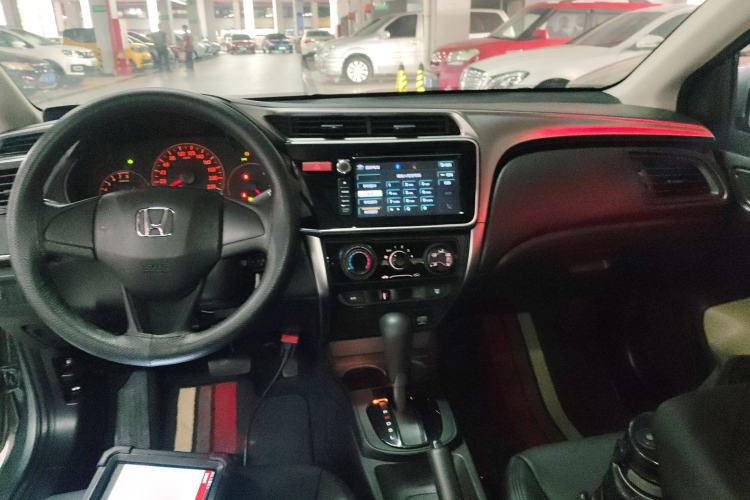 Used Honda City 2015 1.5L CVT Comfort Version Interior 3