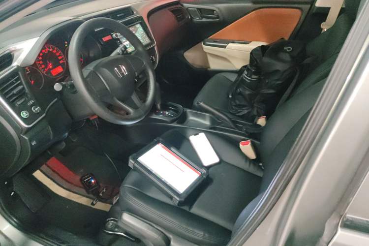 Used Honda City 2015 1.5L CVT Comfort Version Interior 7