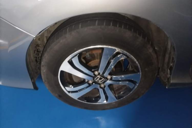 Used Honda City 2015 1.5L CVT Comfort Version Left Front Wheel Hub