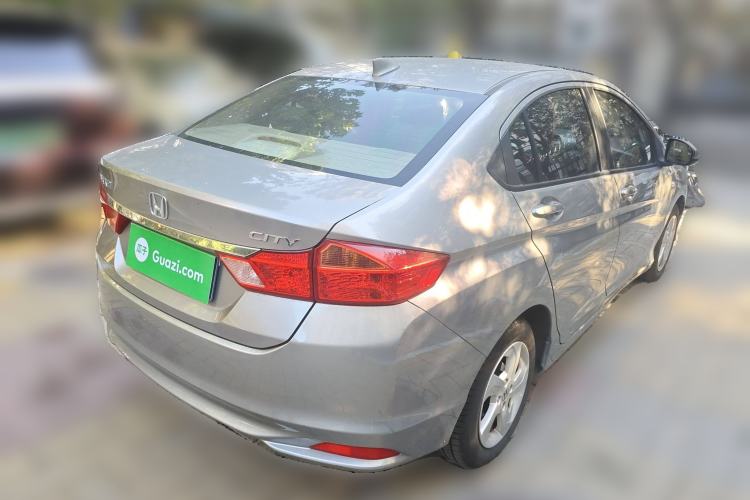 Used Honda City 2015 1.5L CVT Luxury Edition Rear Right 45 Deg