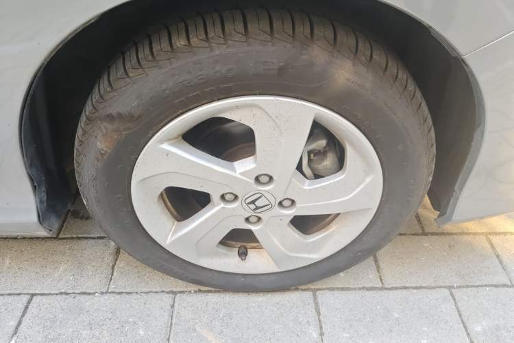 Used Honda City 2015 1.5L CVT Luxury Edition Right Front Wheel Hub