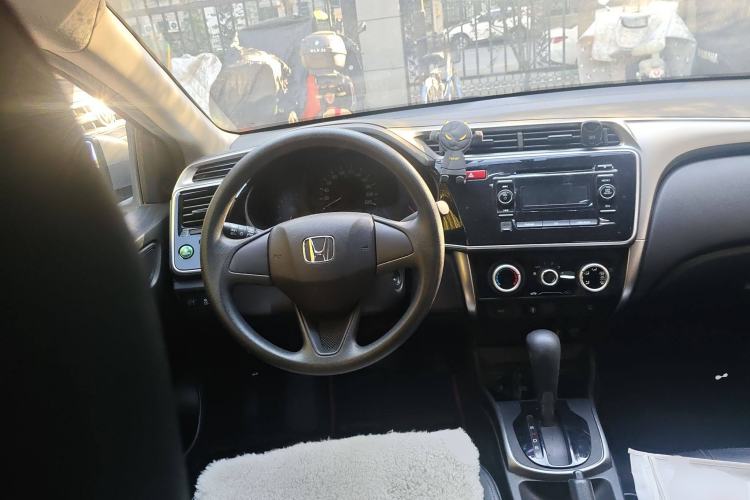 Used Honda City 2015 1.5L CVT Luxury Edition Steering Wheel