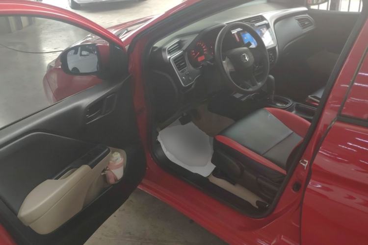 Used Honda City 2015 1.5L CVT Comfort Version Driver Seat