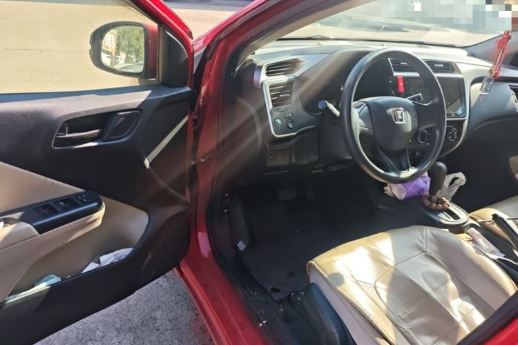 Used Honda City 2015 1.5L CVT Comfort Version Driver Seat