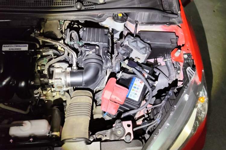 Used Honda City 2015 1.5L CVT Luxury Edition Engine Bay Left