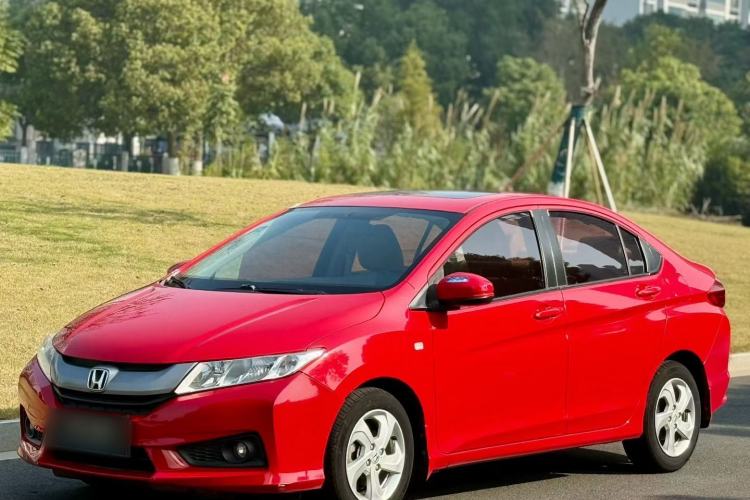 Used Honda City 2015 1.5L CVT Luxury Edition Exterior 11