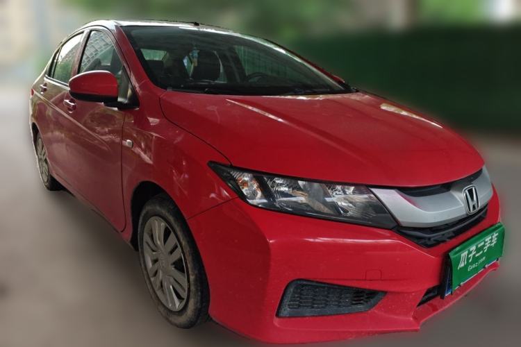 Used Honda City 2015 1.5L manual Comfort version Front Right 45 Deg