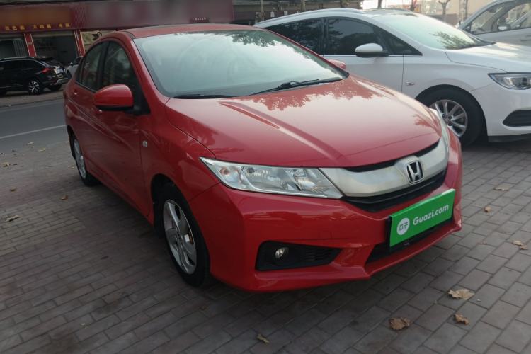 Used Honda City 2015 1.5L CVT Luxury Edition Front Right 45 Deg