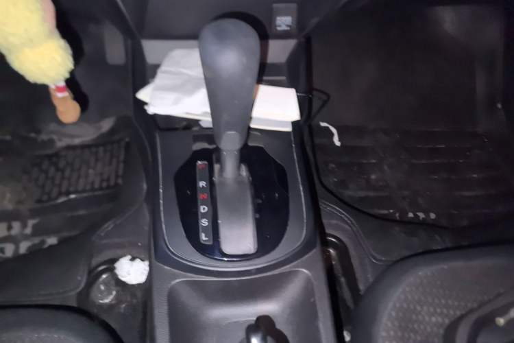 Used Honda City 2015 1.5L CVT Comfort Version Gear Lever