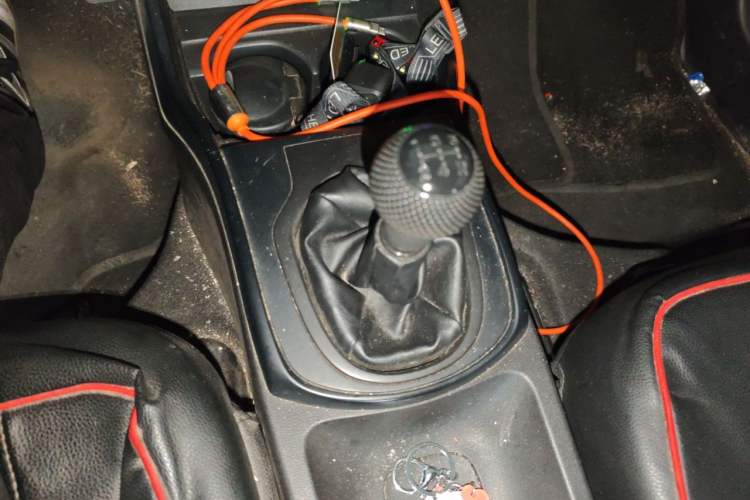 Used Honda City 2015 1.5L manual Comfort version Gear Lever