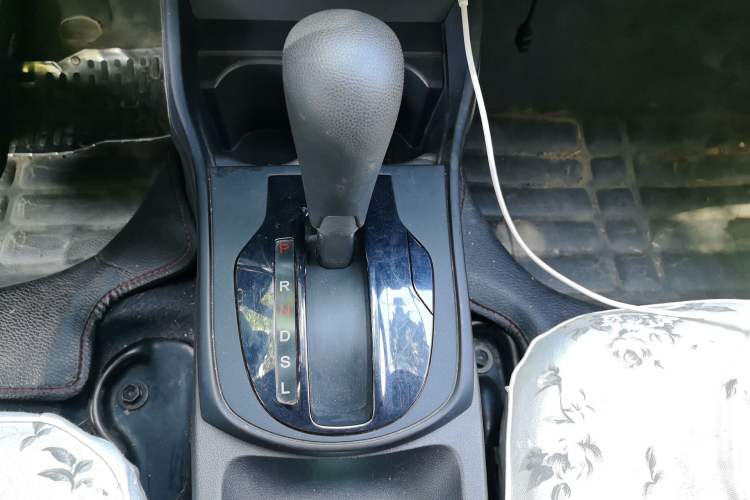 Used Honda City 2015 1.5L CVT Comfort Version Gear Lever