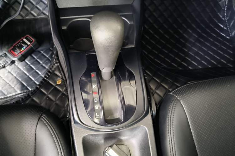Used Honda City 2015 1.5L CVT Comfort Version Gear Lever