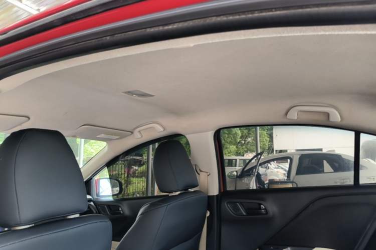 Used Honda City 2015 1.5L CVT Comfort Version Headliner
