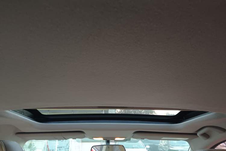 Used Honda City 2015 1.5L CVT Luxury Edition Headliner