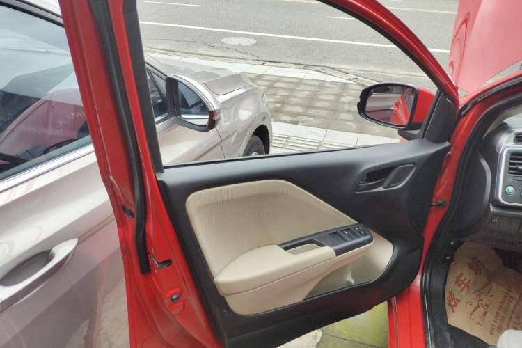 Used Honda City 2015 1.5L CVT Comfort Version Left Front Door Interior