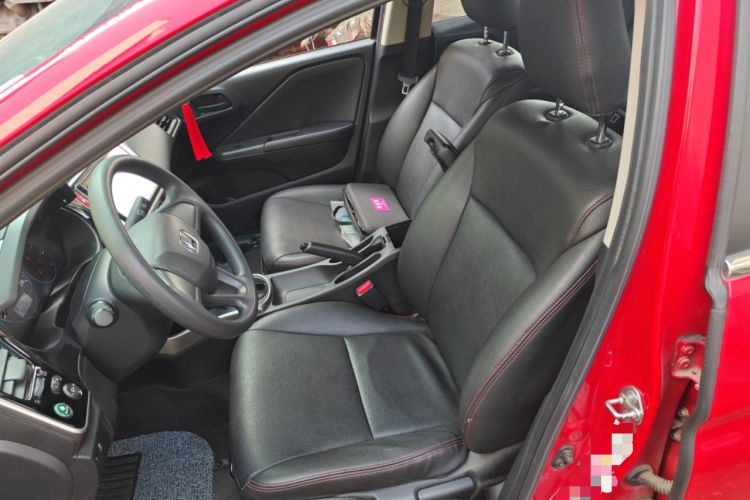 Used Honda City 2015 1.5L CVT Luxury Edition Left Front Seat