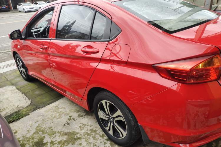Used Honda City 2015 1.5L CVT Comfort Version Left Side