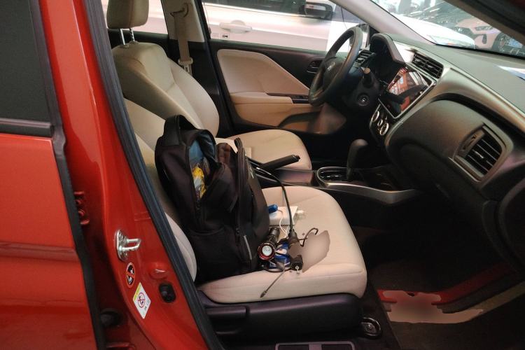 Used Honda City 2015 1.5L CVT Luxury Edition Right Front Seat