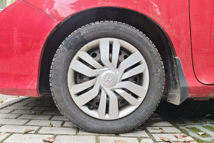 Used Honda City 2015 1.5L manual Comfort version Right Front Wheel Hub