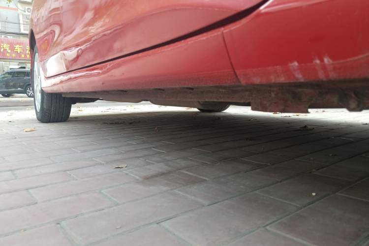 Used Honda City 2015 1.5L CVT Luxury Edition Right Side Sill