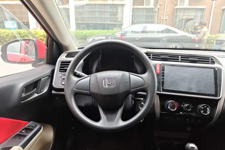 Used Honda City 2015 1.5L manual Comfort version Steering Wheel