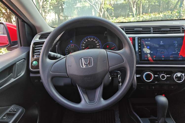 Used Honda City 2015 1.5L CVT Luxury Edition Steering Wheel