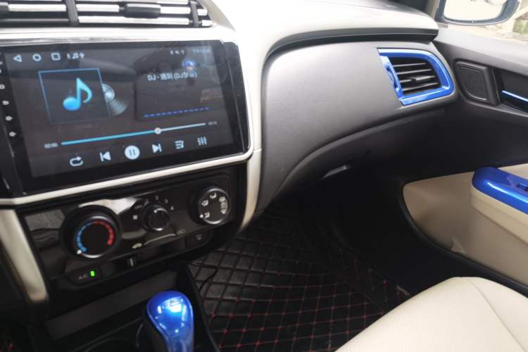 Used Honda City 2015 1.5L CVT Comfort Version Audio And AC Panel