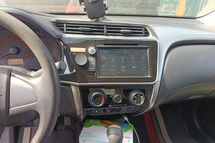 Used Honda City 2015 1.5L CVT Comfort Version Audio And AC Panel