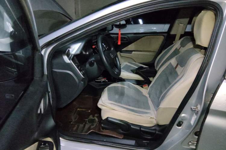 Used Honda City 2015 1.5L CVT Comfort Version Driver Seat