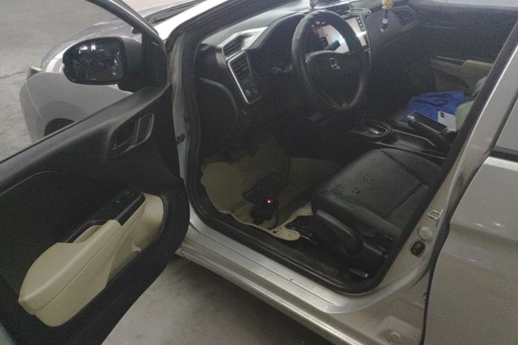 Used Honda City 2015 1.5L CVT Comfort Version Driver Seat