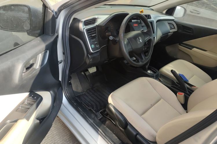 Used Honda City 2015 1.5L CVT Comfort Version Driver Seat