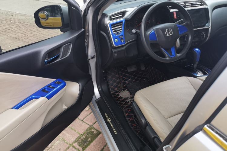 Used Honda City 2015 1.5L CVT Comfort Version Driver Seat