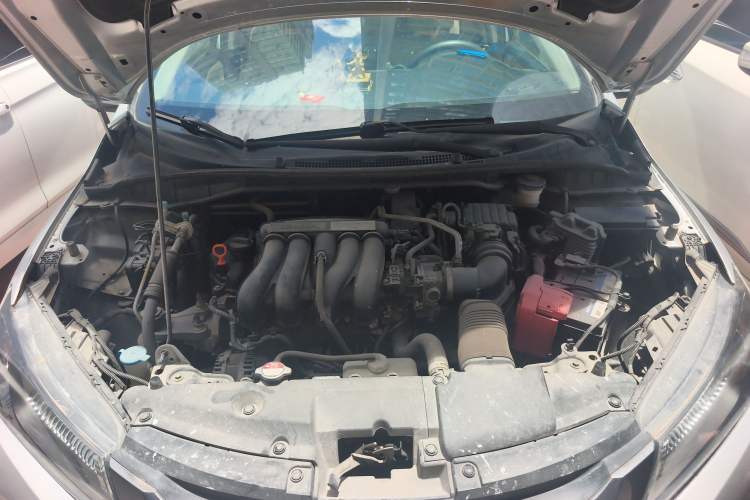 Used Honda City 2015 1.5L CVT Comfort Version Engine Bay