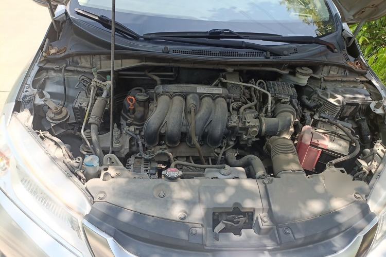 Used Honda City 2015 1.5L CVT Luxury Edition Engine Bay