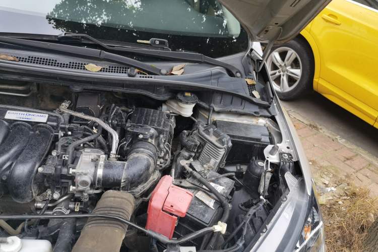 Used Honda City 2015 1.5L CVT Comfort Version Engine Bay Left