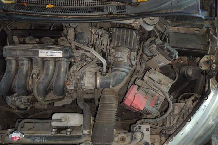 Used Honda City 2015 1.5L CVT Luxury Edition Engine Bay Left
