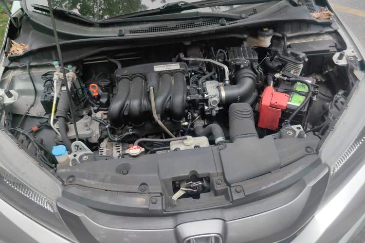 Used Honda City 2015 1.5L CVT Comfort Version Engine Bay