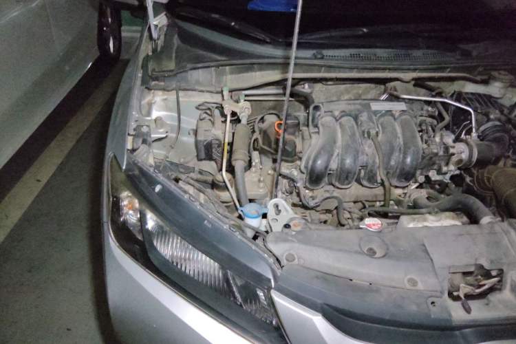 Used Honda City 2015 1.5L CVT Comfort Version Engine Bay Right