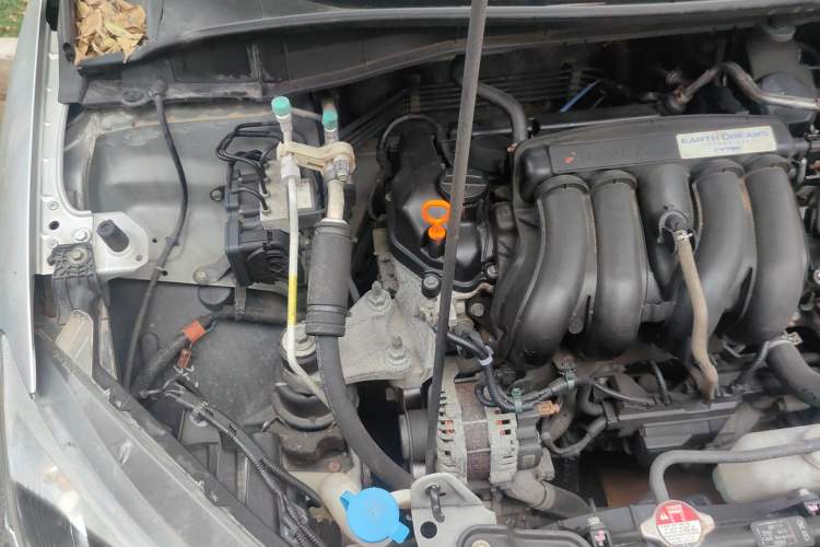 Used Honda City 2015 1.5L CVT Comfort Version Engine Bay Right