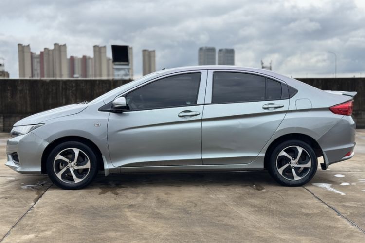 Used Honda City 2015 1.5L CVT Comfort Version Exterior 3