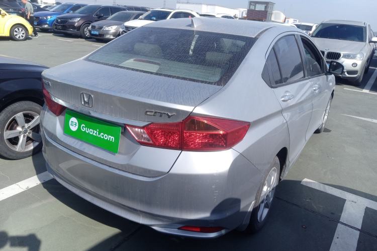 Used Honda City 2015 1.5L manual luxury edition Exterior 5