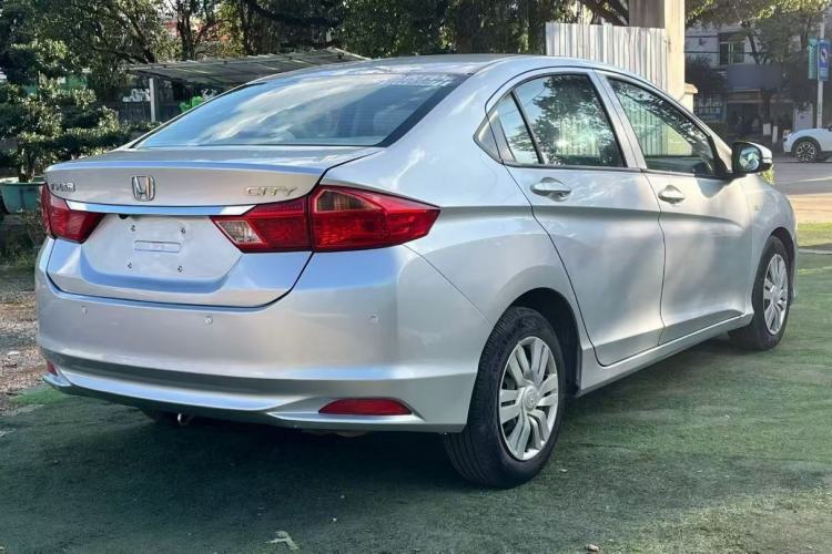 Used Honda City 2015 1.5L CVT Comfort Version Exterior 5