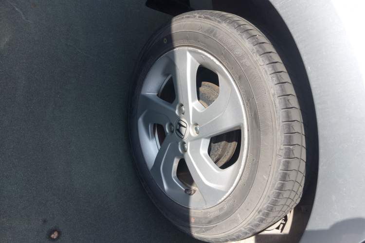 Used Honda City 2015 1.5L manual luxury edition Exterior 8